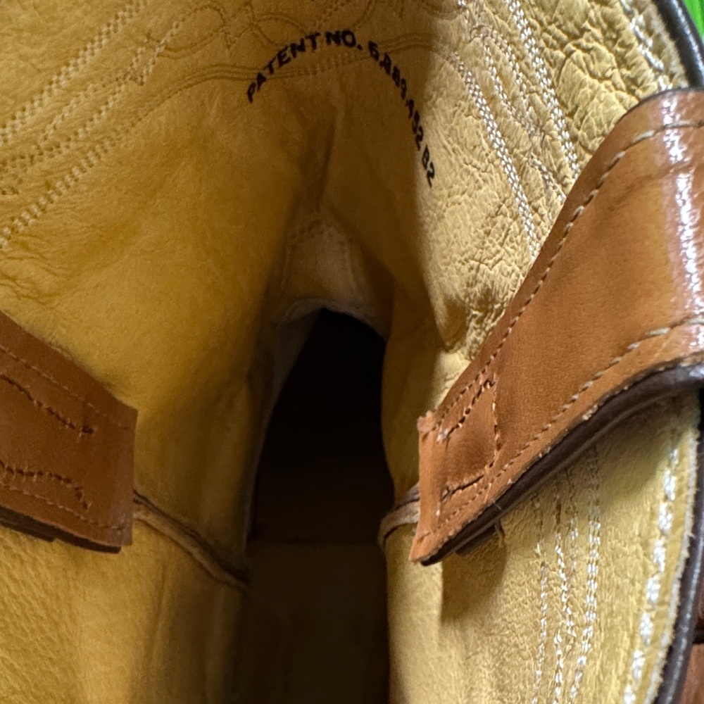 Justin Boots Men's Tan and Brown Western Boots - Picture 8 of 11